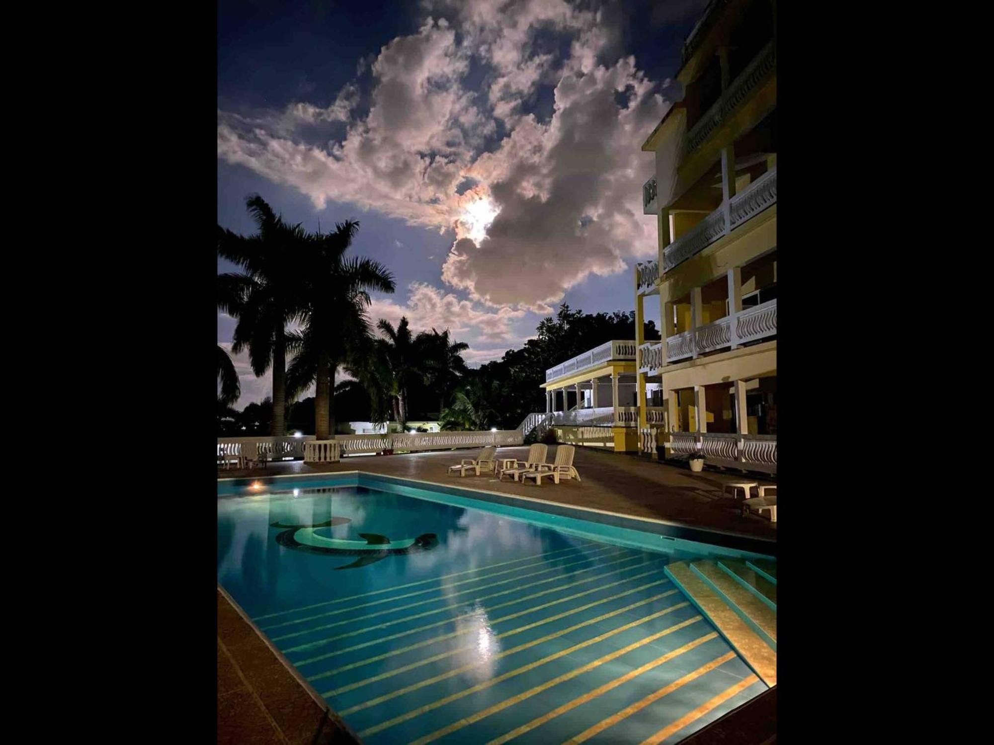 Spring Garden Mobay Resort Montego Bay Buitenkant foto